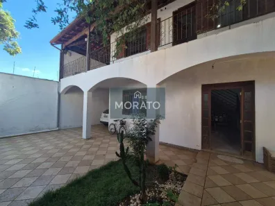 Casa com 3 Quartos à venda, 145m² no Santa Terezinha, Belo Horizonte