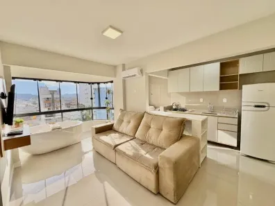 Apartamento com 2 Quartos para alugar, 70m² no Centro, Balneário Camboriú