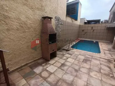 Casa com 4 Quartos à venda, 164m² no Irajá, Rio de Janeiro