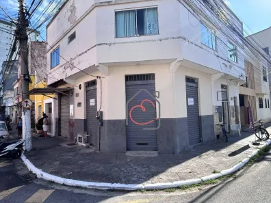 Ponto Comercial para alugar, 29m² no Centro, Macaé