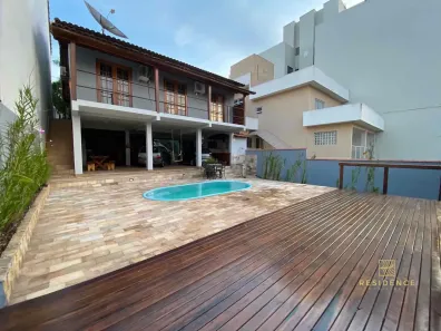 Casa com 3 Quartos à venda, 265m² no Jardim Belvedere, Volta Redonda