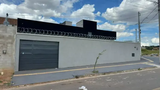 Casa com 2 Quartos à venda, 66m² no Residencial Santa Efigênia, Goiânia