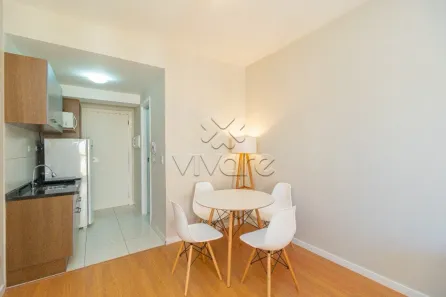Apartamento com 1 Quarto para alugar, 28m² no Centro, Curitiba