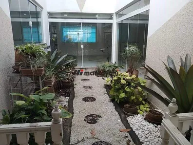 Sobrado com 4 Quartos à venda, 480m² no Vila Regente Feijó, São Paulo