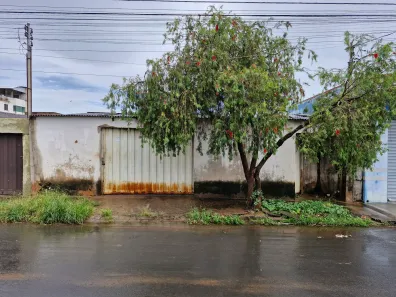 Lote/Terreno à venda, 300m² no Custódio Pereira, Uberlândia