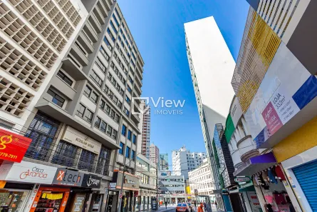 Sala Comercial para alugar, 228m² no Centro, Curitiba