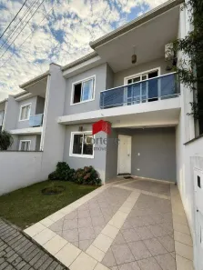 Sobrado com 3 Quartos à venda, 89m² no Uberaba, Curitiba