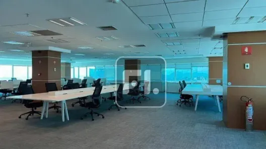 Sala Comercial para alugar, 571m² no Asa Norte, Brasília