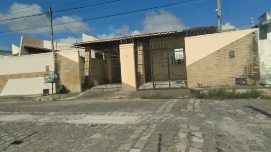 Casa com 3 Quartos à venda, 185m² no Vida Nova, Parnamirim