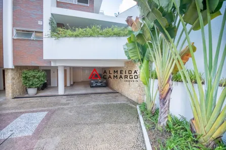 Casa de Condomínio com 3 Quartos à venda, 472m² no Brooklin Paulista, São Paulo