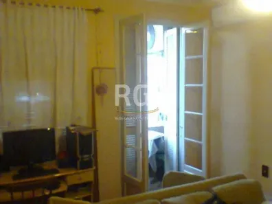 Apartamento com 3 Quartos à venda, 80m² no São Geraldo, Porto Alegre