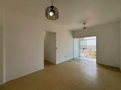 Apartamento com 3 Quartos para alugar, 82m² no Umarizal, Belém