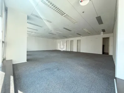 Sala Comercial à venda, 212m² no Vila Olímpia, São Paulo