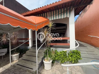 Casa com 2 Quartos à venda, 400m² no Bento Ribeiro, Rio de Janeiro