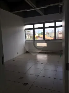Sala Comercial para alugar, 18m² no Vila Pirajussara, São Paulo
