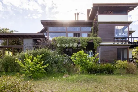 Casa de Condomínio com 3 Quartos à venda, 213m² no Rio Tavares, Florianópolis