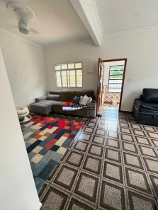 Casa com 2 Quartos à venda, 350m² no Vila Cascatinha, São Vicente