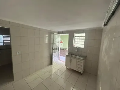 Casa com 1 Quarto para alugar, 60m² no Bela Vista, Osasco