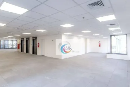 Sala Comercial para alugar, 123m² no Pinheiros, São Paulo
