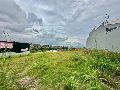 Lote/Terreno à venda, 259m² no Colinas, Londrina