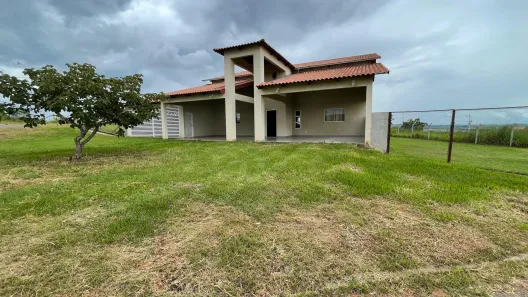 Casa com 4 Quartos à venda, 600m² no Setor Central, Silvânia