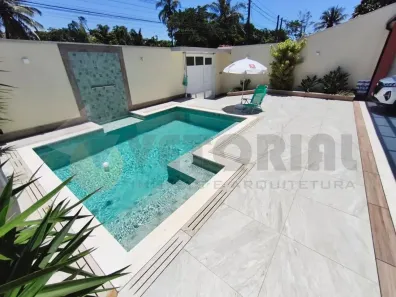 Sobrado com 5 Quartos à venda, 345m² no Jardim Britânia, Caraguatatuba