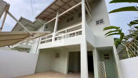 Casa com 1 Quarto para alugar, 240m² no Rio Tavares, Florianópolis