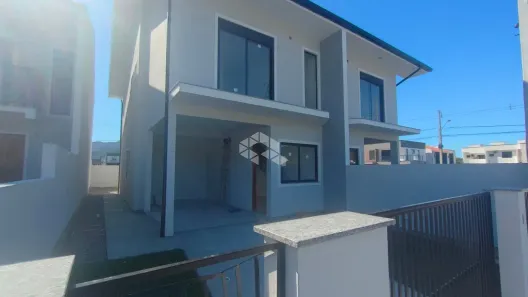 Casa com 3 Quartos à venda, 120m² no Forquilhas, São José