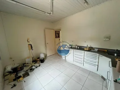 Imóvel Comercial com 2 Quartos para alugar, 350m² no Ponta da Praia, Santos