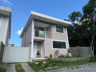 Casa de Condomínio com 3 Quartos à venda, 122m² no Cascatinha, Nova Friburgo