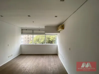 Sala Comercial para alugar, 30m² no Cerqueira César, São Paulo
