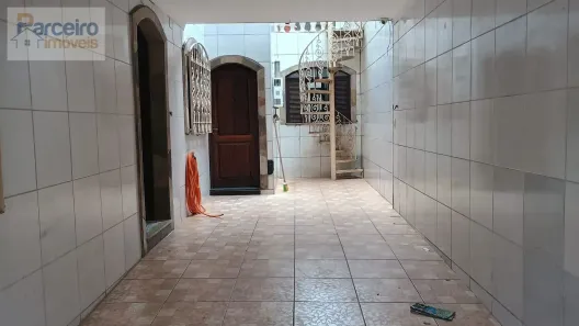 Casa com 2 Quartos para alugar, 124m² no Vila Nhocune, São Paulo