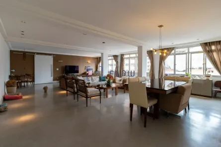 Apartamento com 2 Quartos à venda, 180m² no Vila Nova Conceição, São Paulo