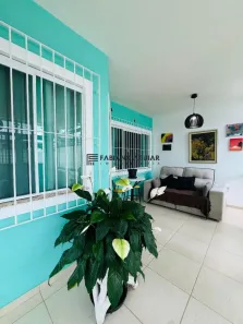 Casa com 2 Quartos à venda, 99m² no Coqueiral, Araruama