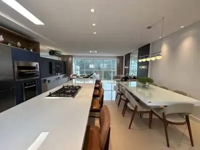Apartamento com 4 Quartos para alugar, 149m² no Pioneiros, Balneário Camboriú