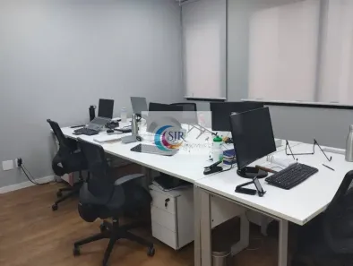 Sala Comercial para alugar, 75m² no Vila Olímpia, São Paulo