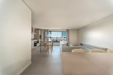Apartamento com 3 Quartos para alugar, 140m² no Centro, Itajaí