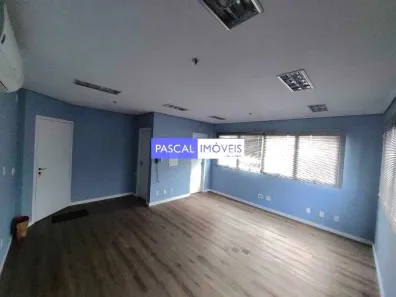 Sala Comercial à venda, 30m² no Santo Amaro, São Paulo