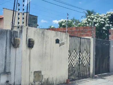 Casa com 1 Quarto à venda, 198m² no Queimadas, Horizonte