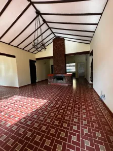 Casa de Condomínio com 4 Quartos para venda ou aluguel, 244m² no Condominio Parque das Vertentes, Serra Negra
