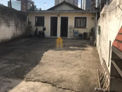 Lote/Terreno à venda, 300m² no Chácara Santo Antônio (Zona Sul), São Paulo