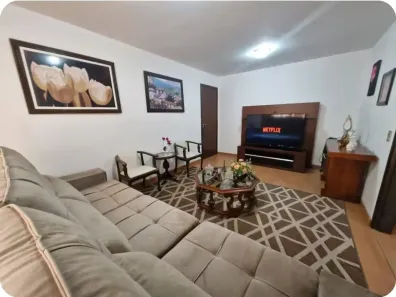 Apartamento com 3 Quartos para alugar, 120m² no Ahú, Curitiba