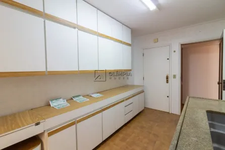 Apartamento com 2 Quartos à venda, 90m² no Vila Madalena, São Paulo