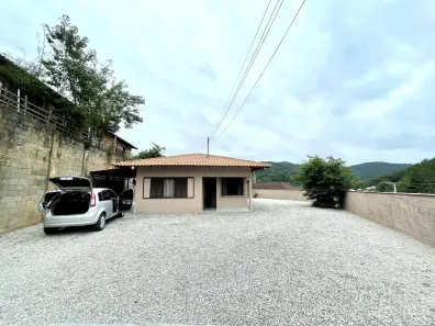 Casa com 3 Quartos à venda, 150m² no Cedrinho, Brusque