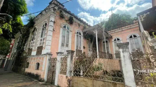 Imóvel Comercial com 3 Quartos à venda, 424m² no Nazaré, Belém