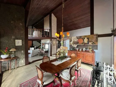 Casa com 6 Quartos à venda, 418m² no Itaipava, Petrópolis