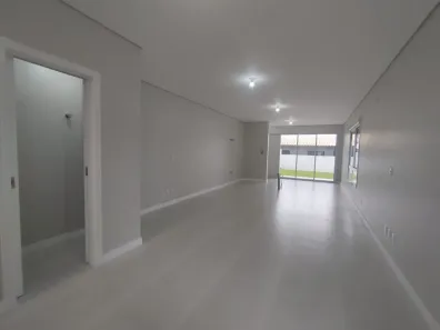Casa com 3 Quartos à venda, 144m² no Carianos, Florianópolis