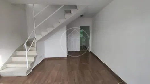Sobrado com 2 Quartos à venda, 150m² no Cidade Dutra, São Paulo