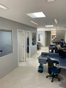 Prédio Comercial com 1 Quarto para alugar, 325m² no Chácara Seis de Outubro, São Paulo