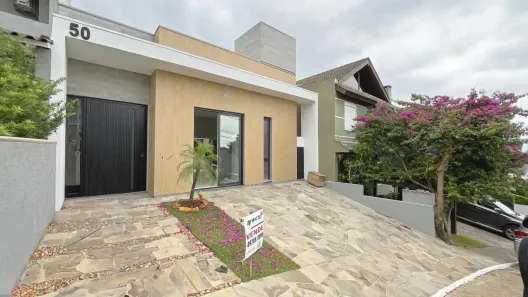 Casa de Condomínio com 3 Quartos à venda, 200m² no Hípica, Porto Alegre